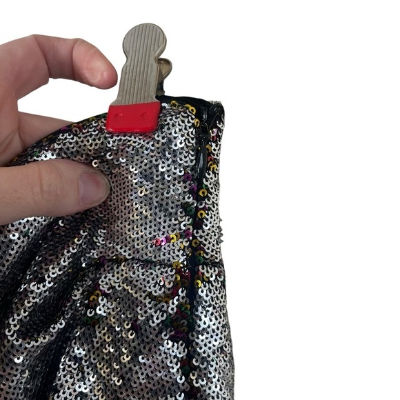 MAJE Loinita Argent Metallic Sequined One Shoulder Top - Picture 7 of 13